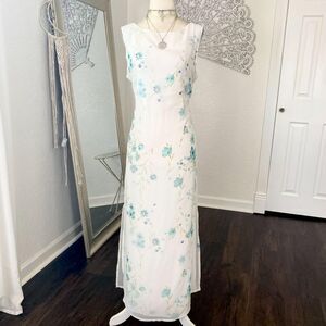 Vintage 2000s White Light Blue Romantic Coquette Cottage Core Floral Maxi Dress